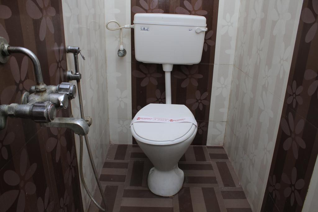 R B Residency Hotel Chennai Esterno foto