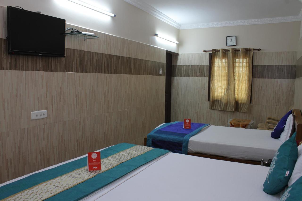 R B Residency Hotel Chennai Esterno foto